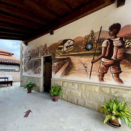 Albergue San Nicolas Larrasoana Kültér fotó