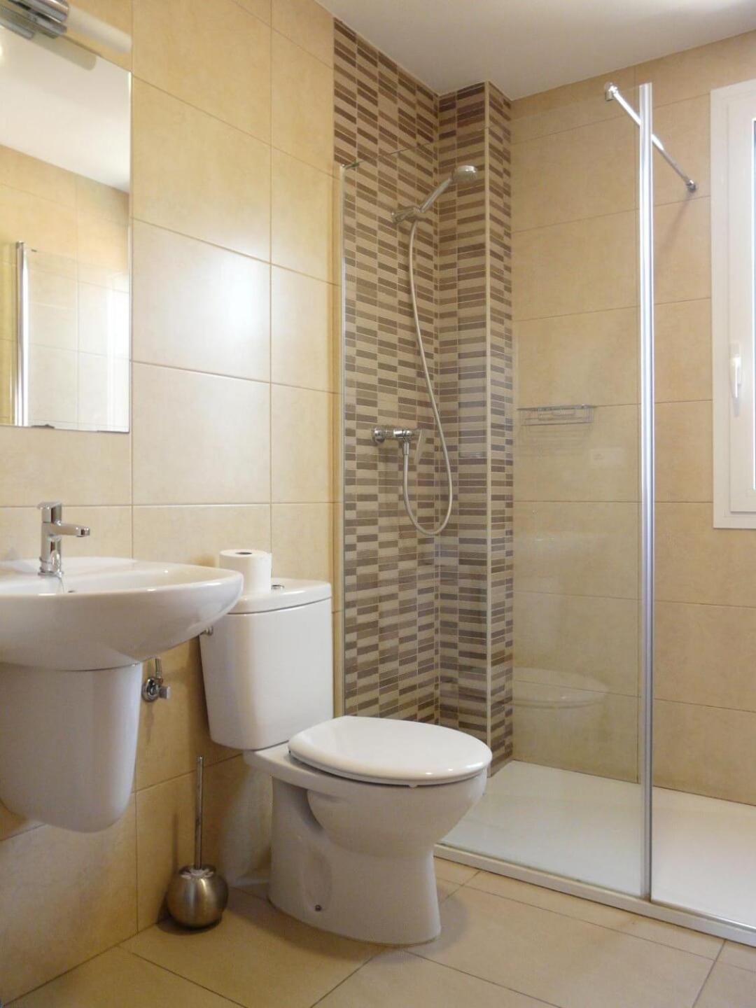 Albergue San Nicolas Larrasoana Kültér fotó