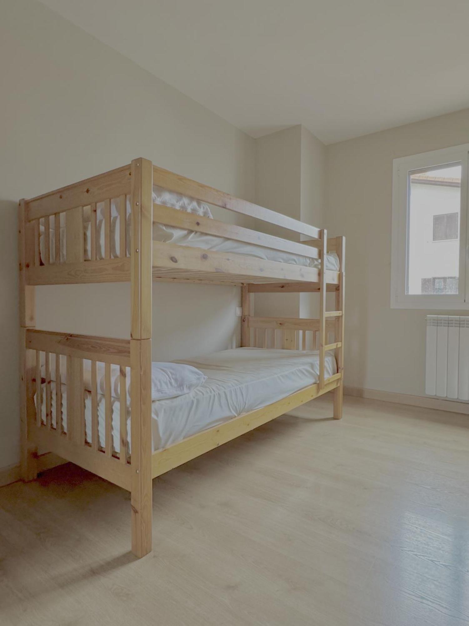 Albergue San Nicolas Larrasoana Kültér fotó